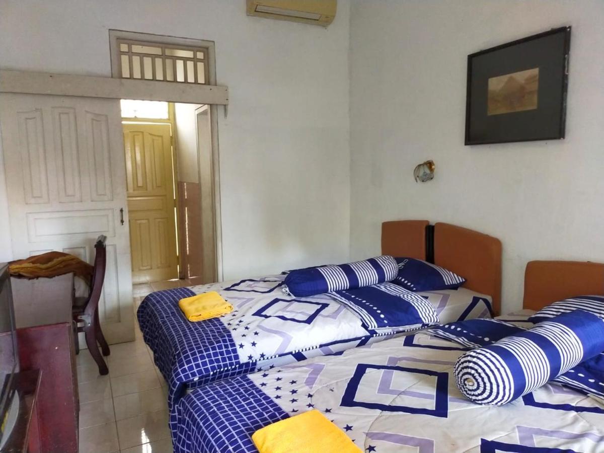 Hotel Airlangga Mataram Ngoại thất bức ảnh
