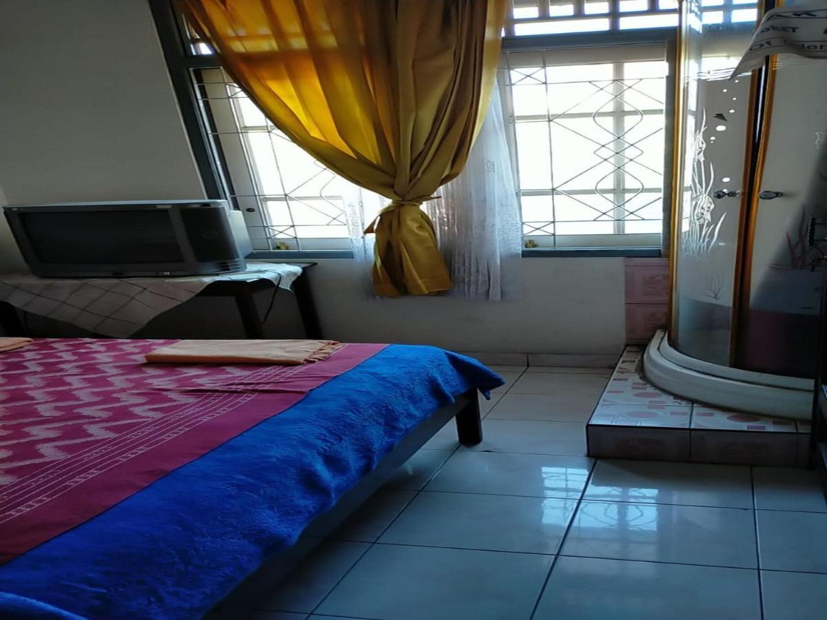 Hotel Airlangga Mataram Ngoại thất bức ảnh